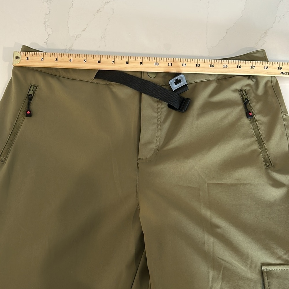 Canadiana Olive Green Outdoor Hicking Cargo Pants Size 14 - Picture 7 of 12